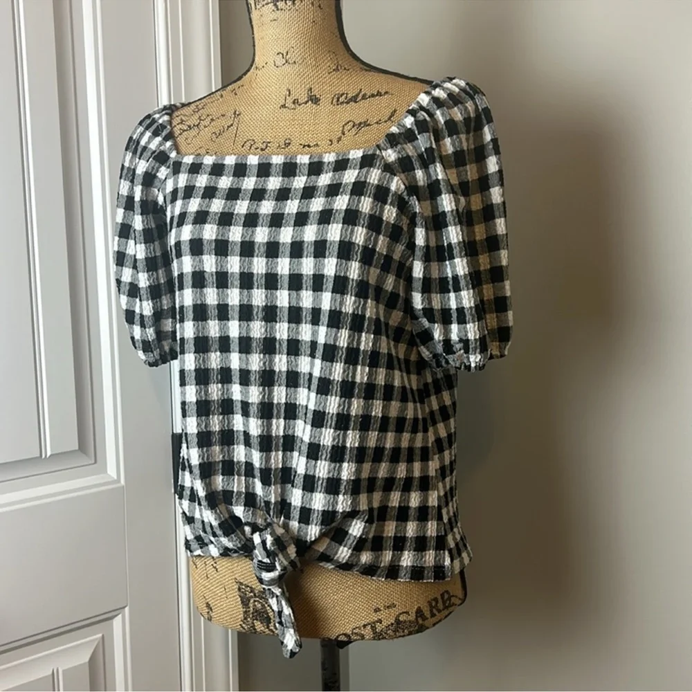 LOFT Black and White Gingham Top small
